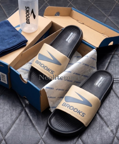 NM-Brooks04 CRM